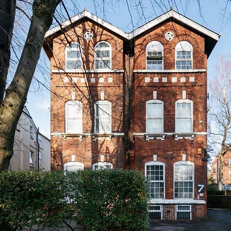 Benoit Apartments Manchester Bagian luar foto