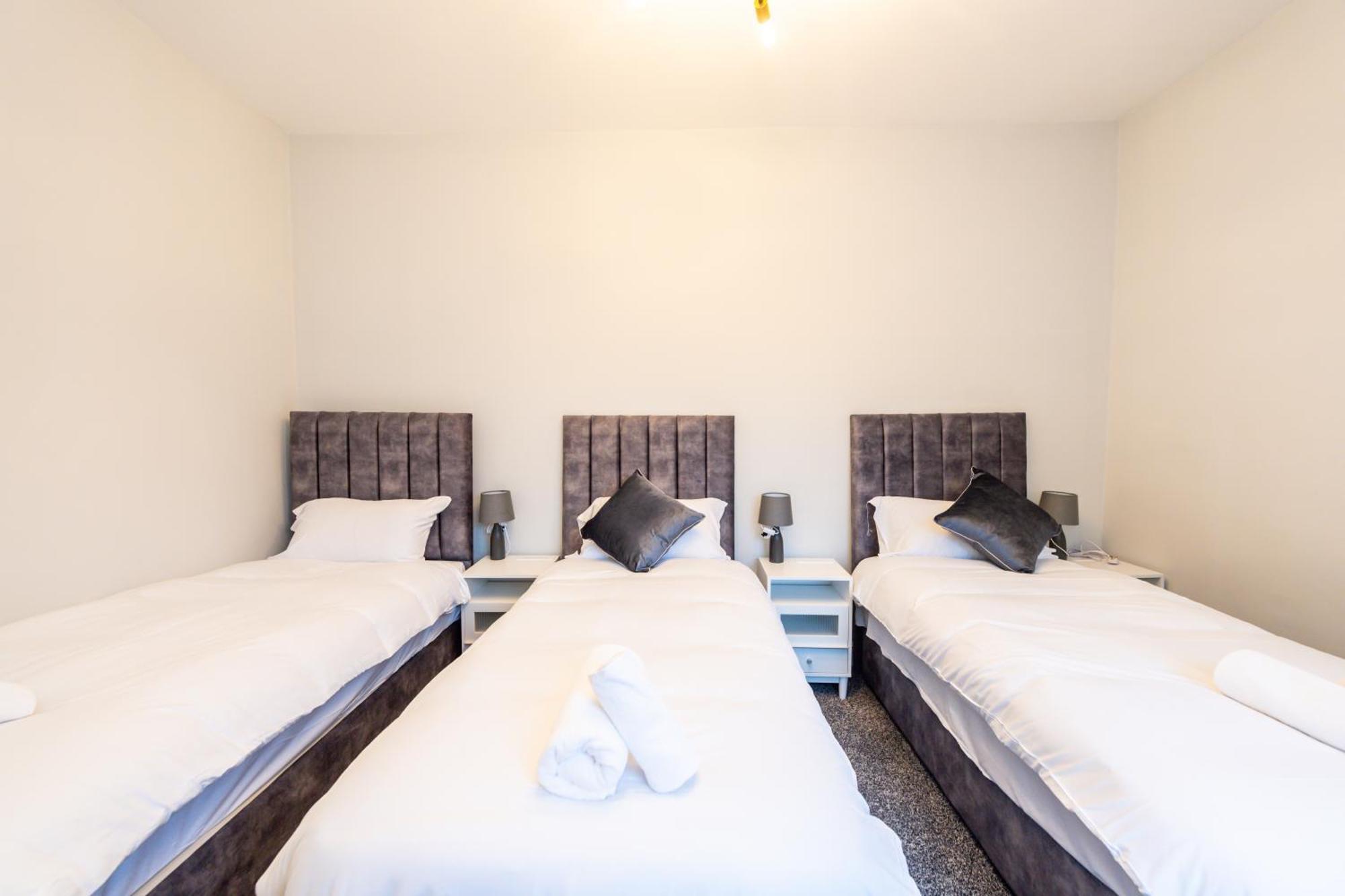 Benoit Apartments Manchester Bagian luar foto