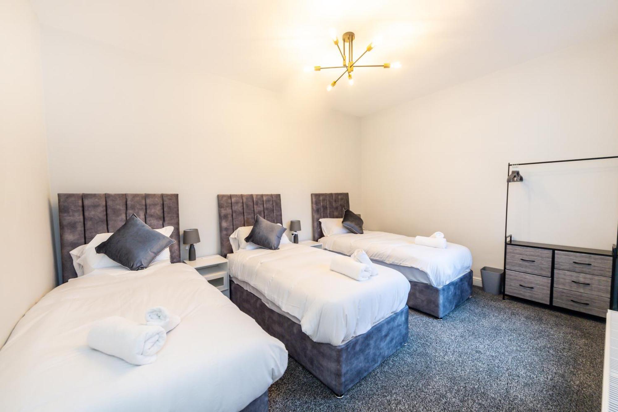 Benoit Apartments Manchester Bagian luar foto