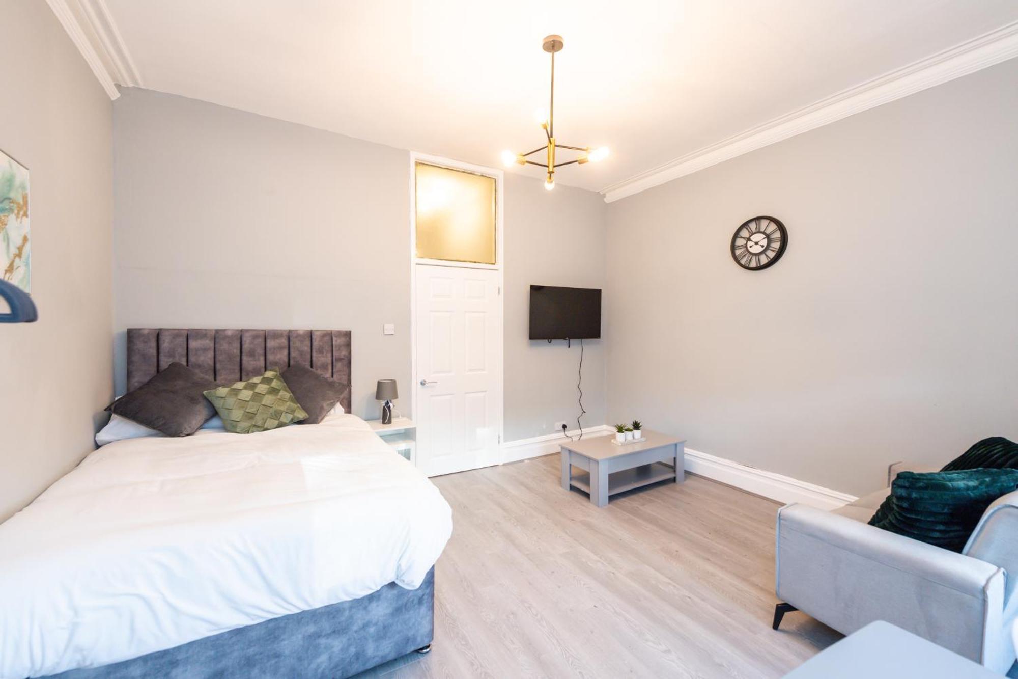 Benoit Apartments Manchester Bagian luar foto