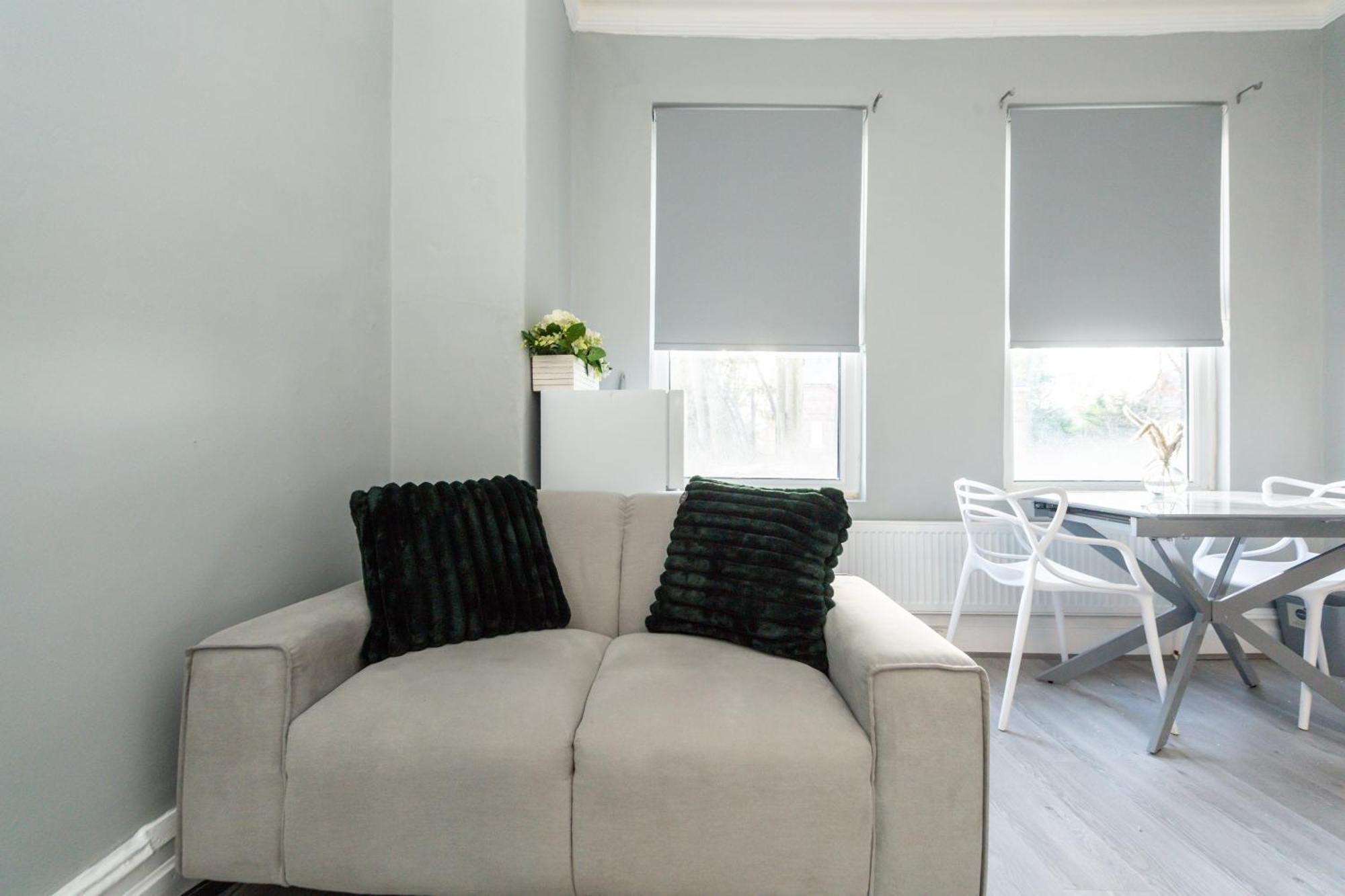 Benoit Apartments Manchester Bagian luar foto