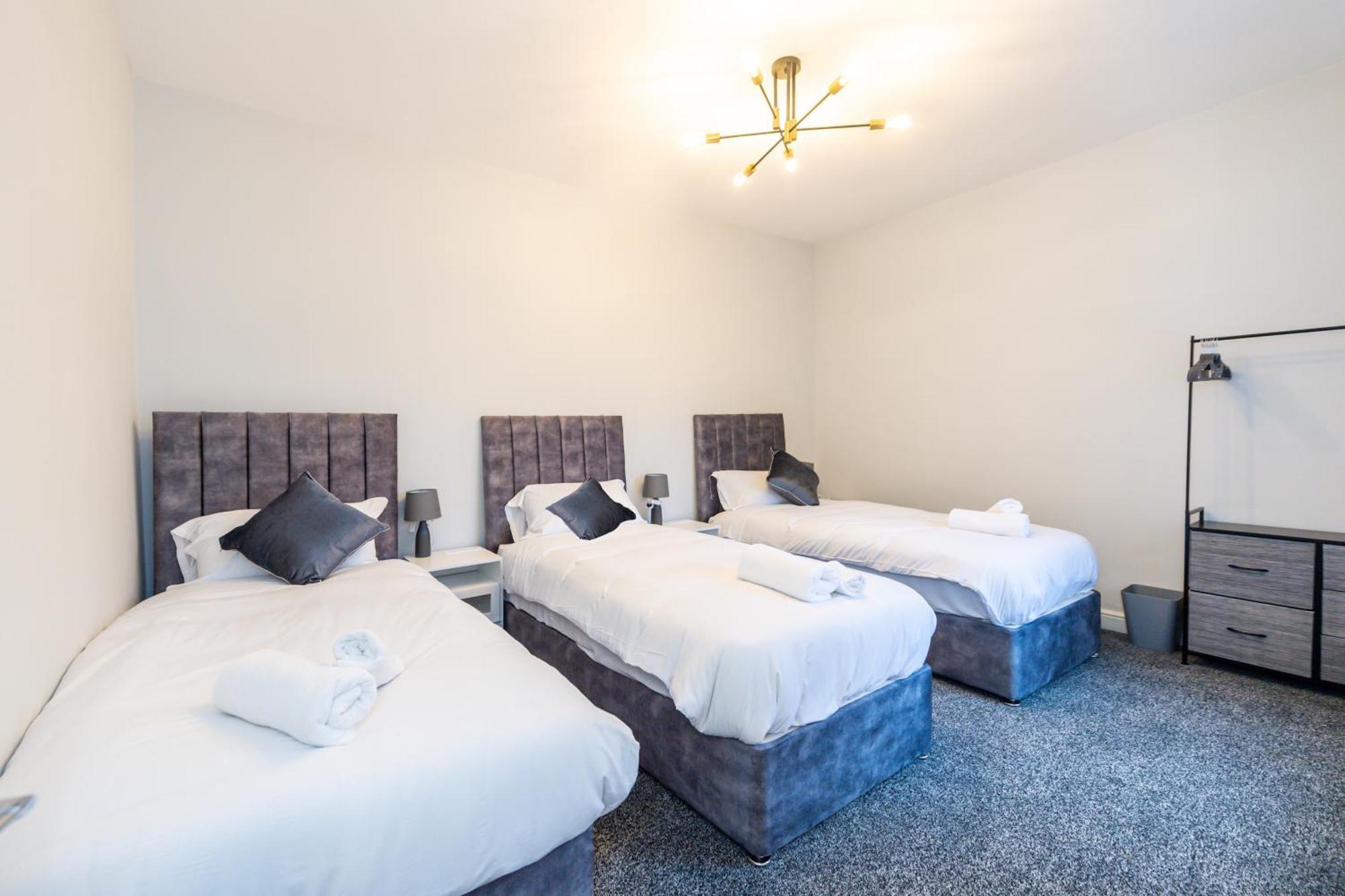 Benoit Apartments Manchester Bagian luar foto