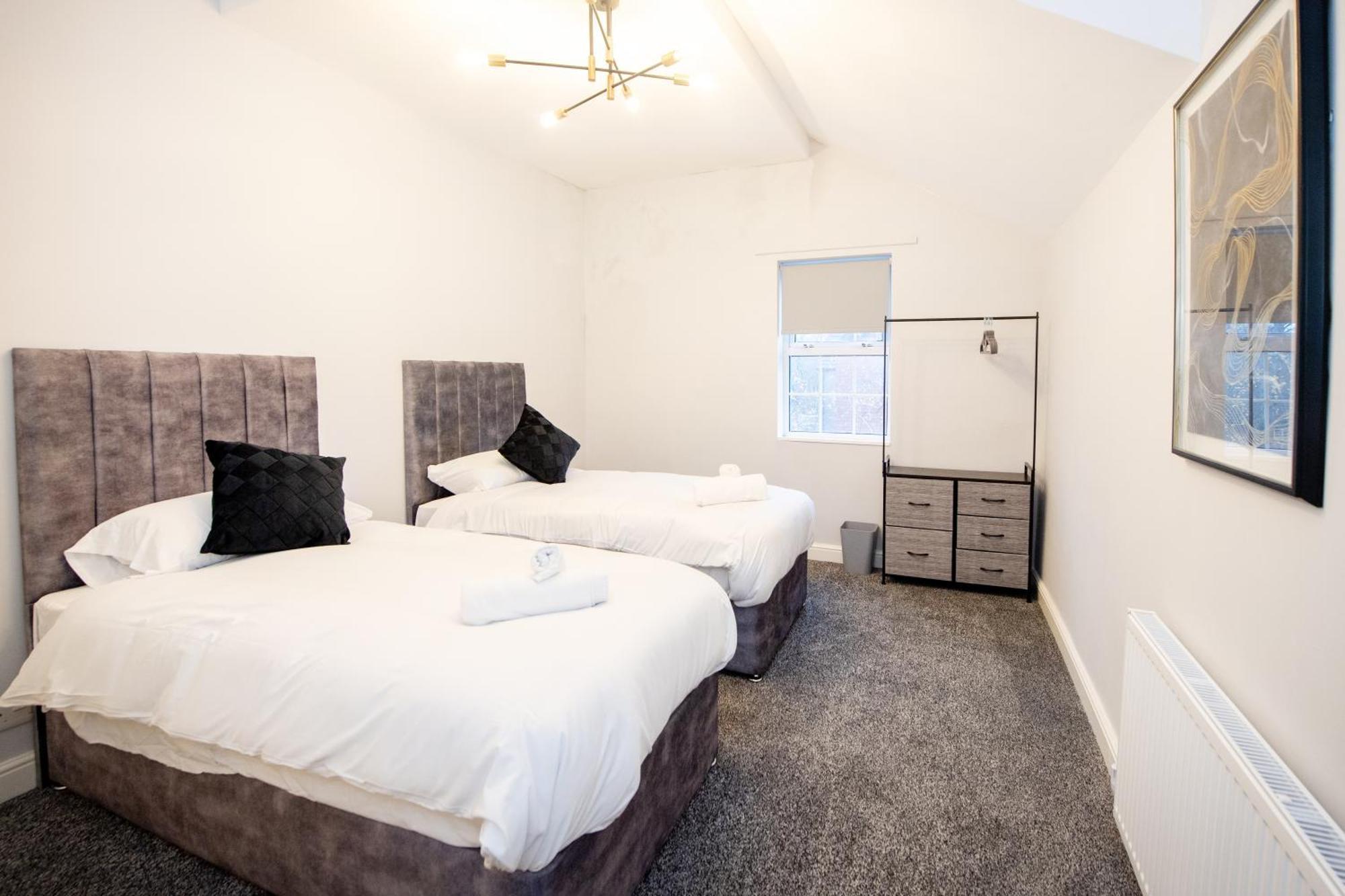 Benoit Apartments Manchester Bagian luar foto