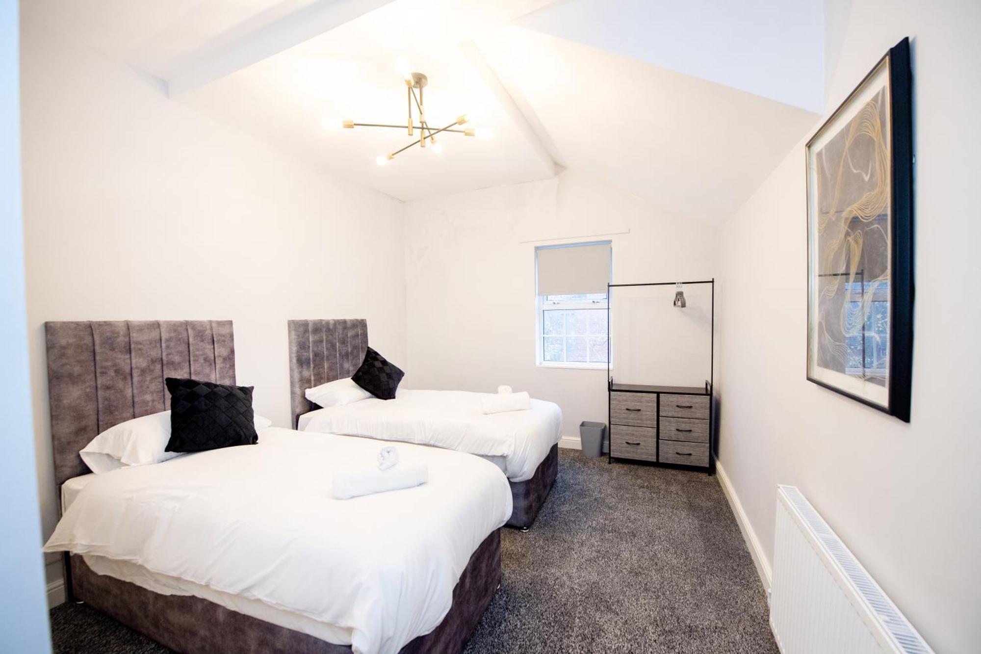 Benoit Apartments Manchester Bagian luar foto
